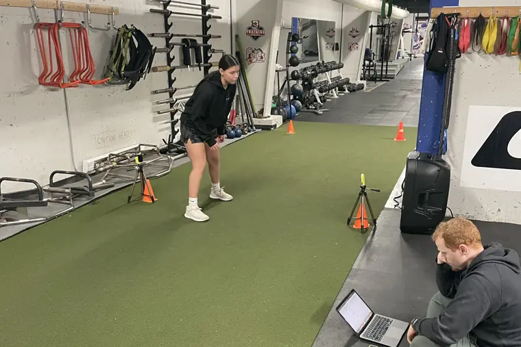 Student athlete hockey performance assessment — 데이터 기반 선수 평가